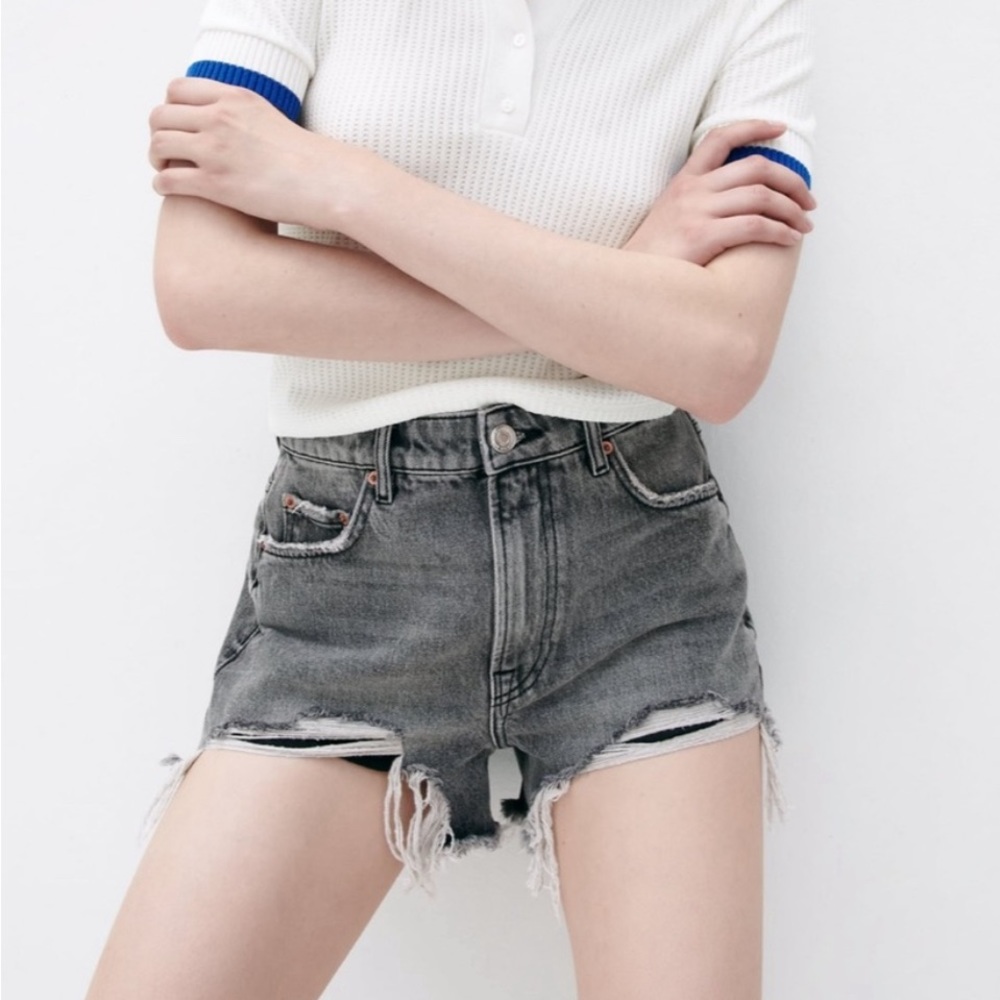 Zara The High Waist Short
